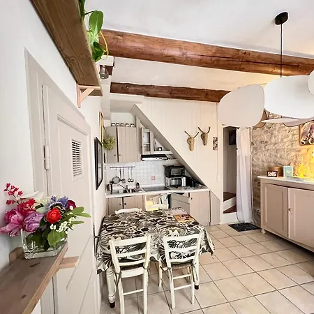 A St Remy Petite Maison Au Coeur Du Village